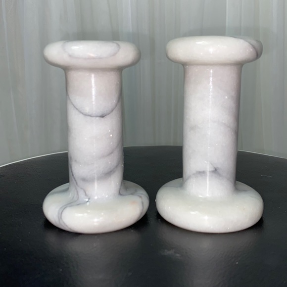 Beacon hill’s marble candle holders - Picture 1 of 7